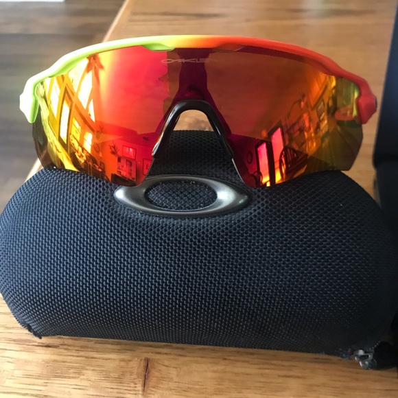 oakley baseball shades